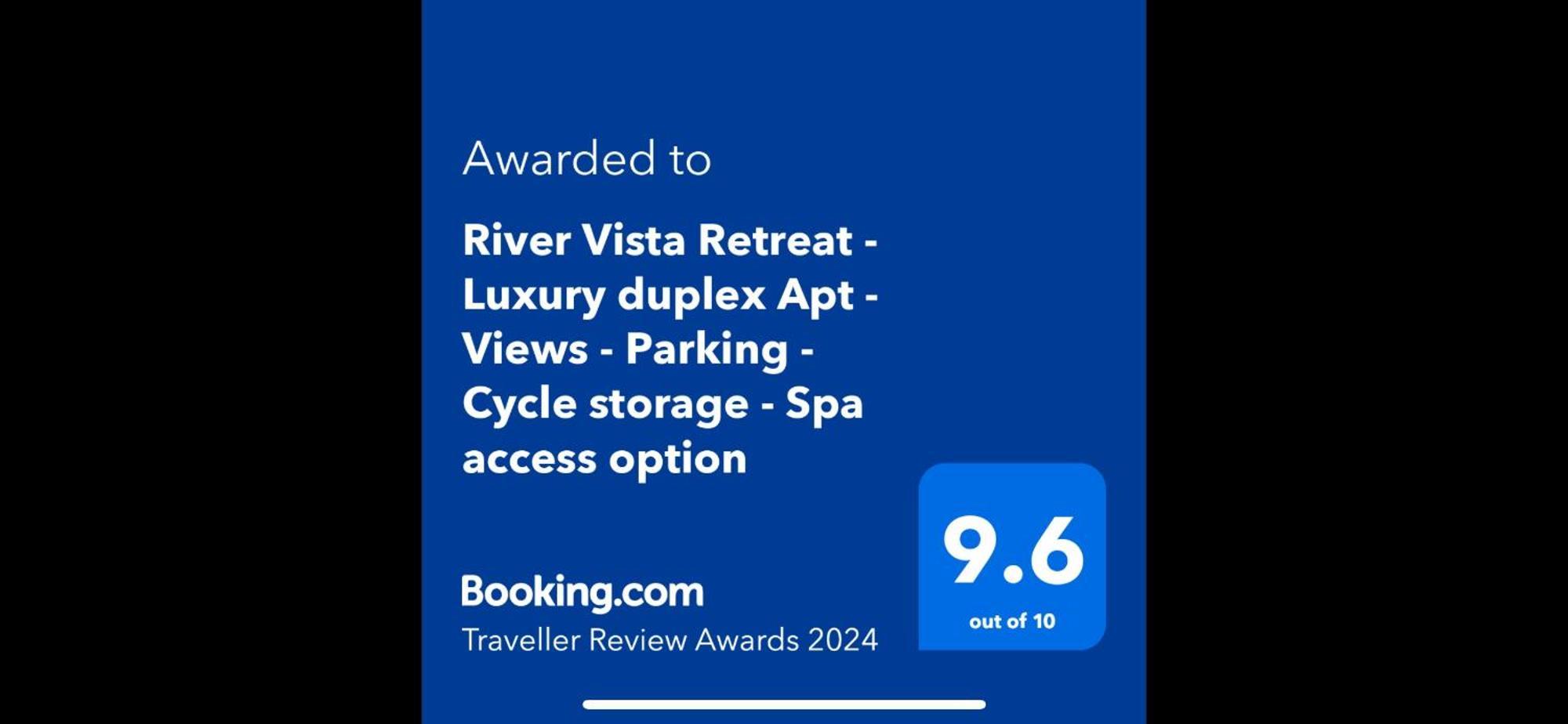 River Vista Retreat - Luxury Duplex - Views - Parking - Cycle Storage - Access Option Apartment *